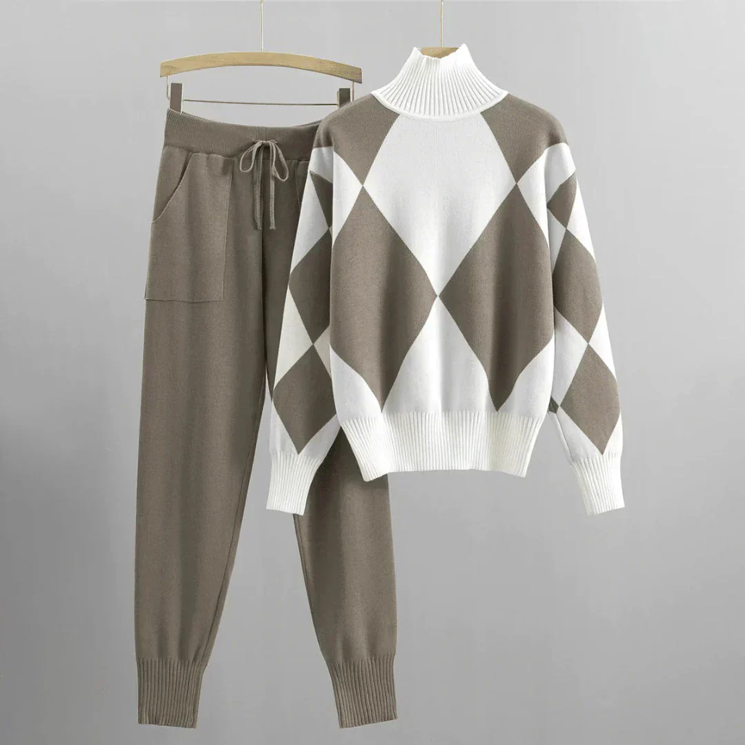 Amara Ensemble Femme – Survêtement Confortable avec Sweat à Manches Longues & Pantalon Taille Haute - Image 4